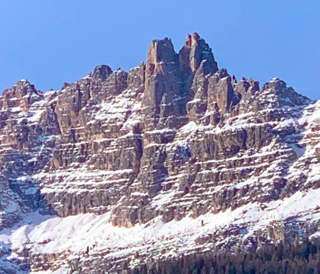 Ca' Dello Scoiattolo Lägenhet Cortina dʼAmpezzo Exteriör bild